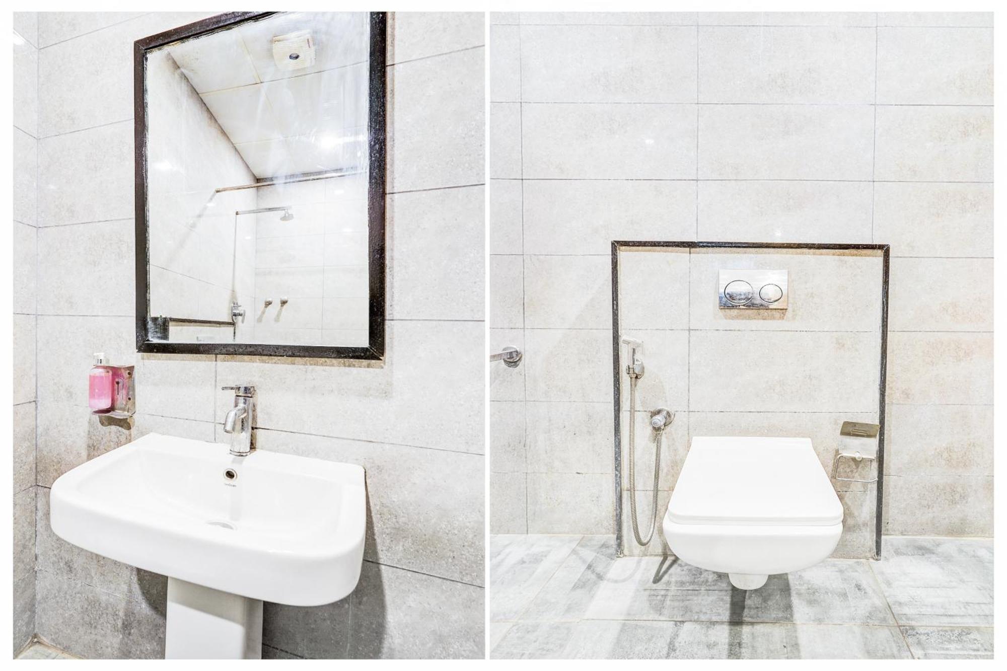 Super Townhouse Rr Nagar Hotel Bangalore Buitenkant foto