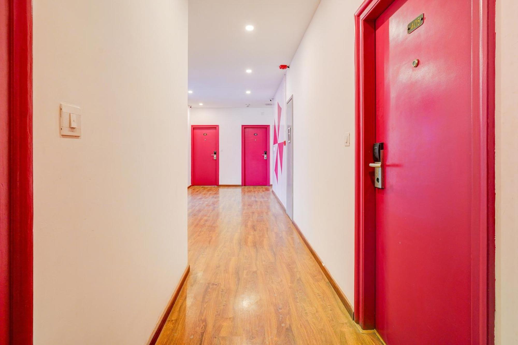 Super Townhouse Rr Nagar Hotel Bangalore Buitenkant foto
