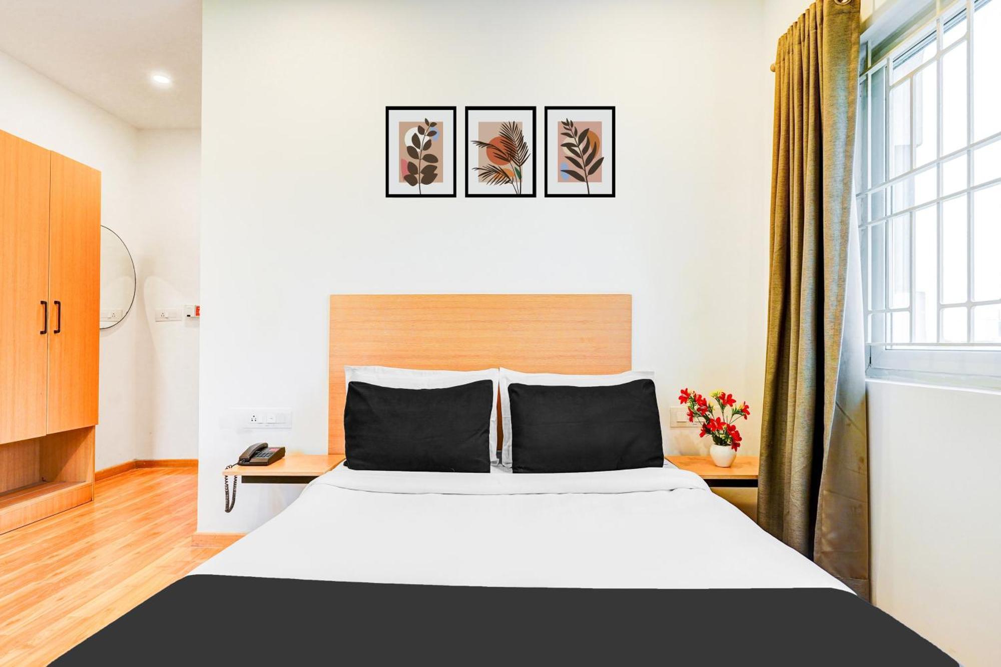 Super Townhouse Rr Nagar Hotel Bangalore Buitenkant foto