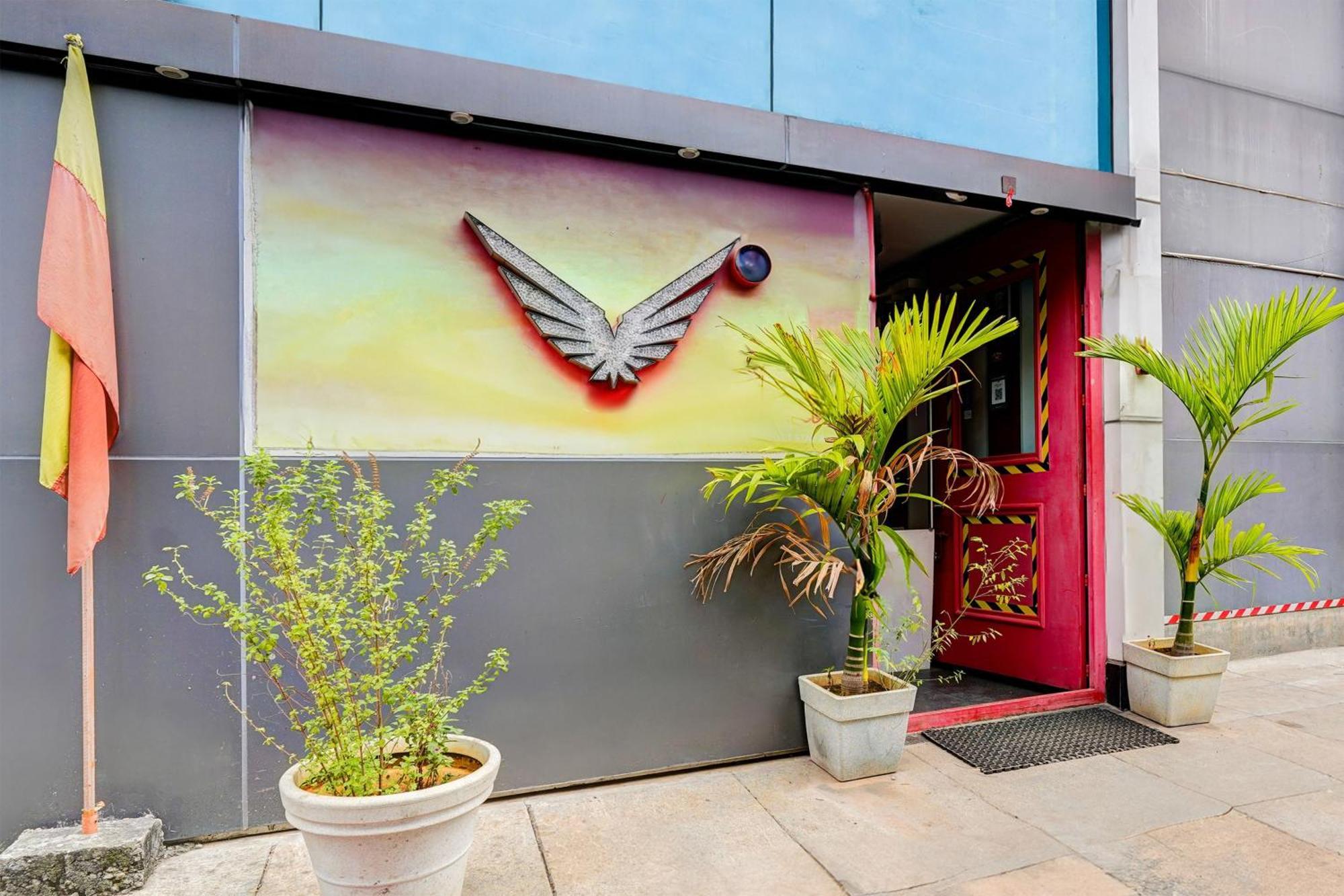 Super Townhouse Rr Nagar Hotel Bangalore Buitenkant foto