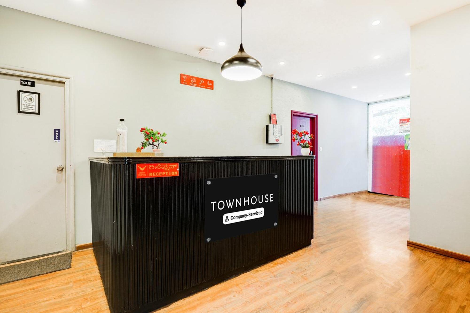 Super Townhouse Rr Nagar Hotel Bangalore Buitenkant foto