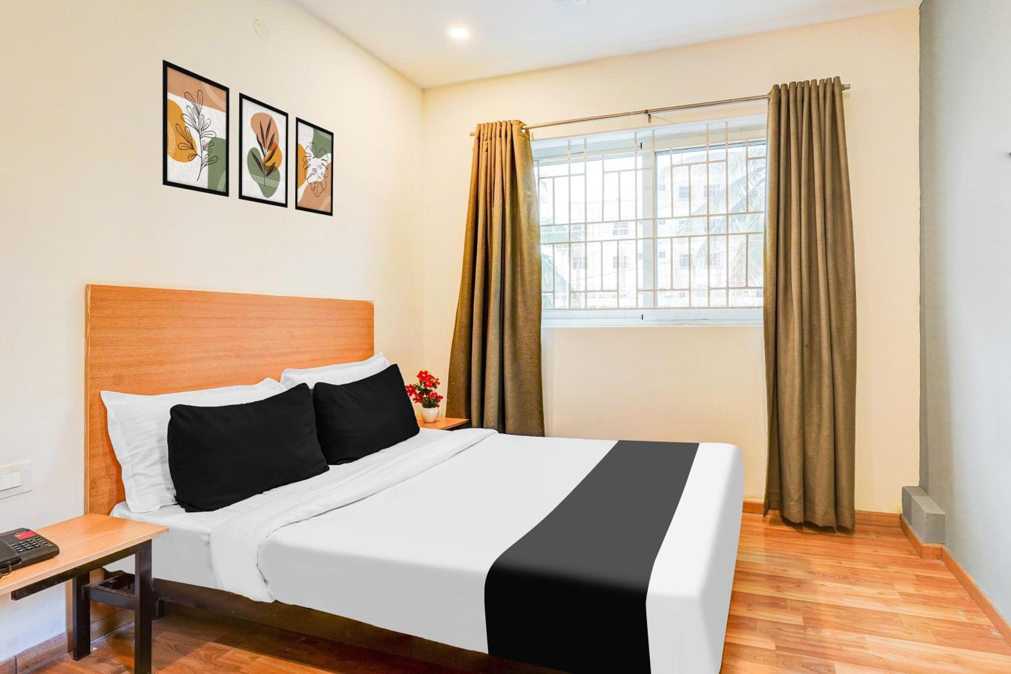 Super Townhouse Rr Nagar Hotel Bangalore Buitenkant foto